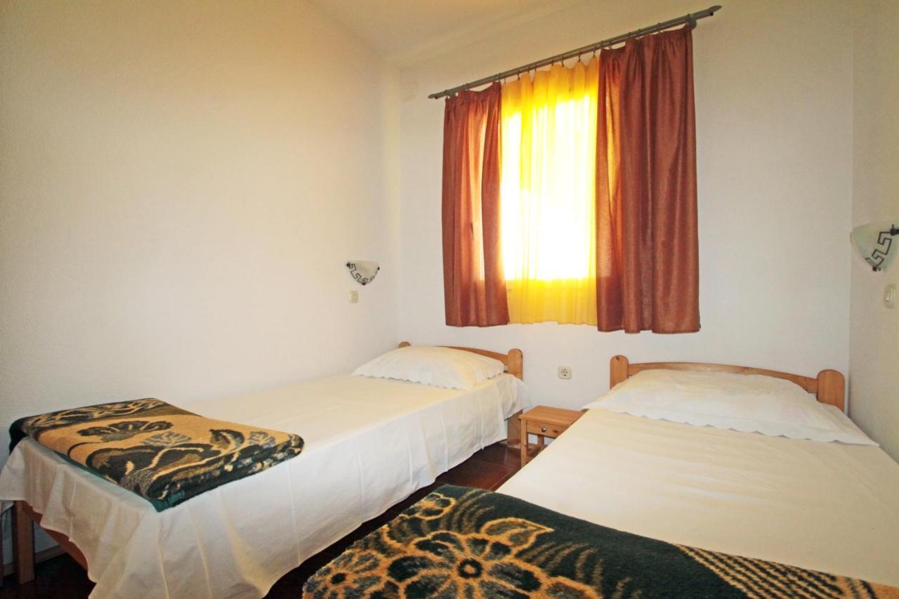 Apartments By The Sea Vinjerac, Zadar - 5824 Ngoại thất bức ảnh