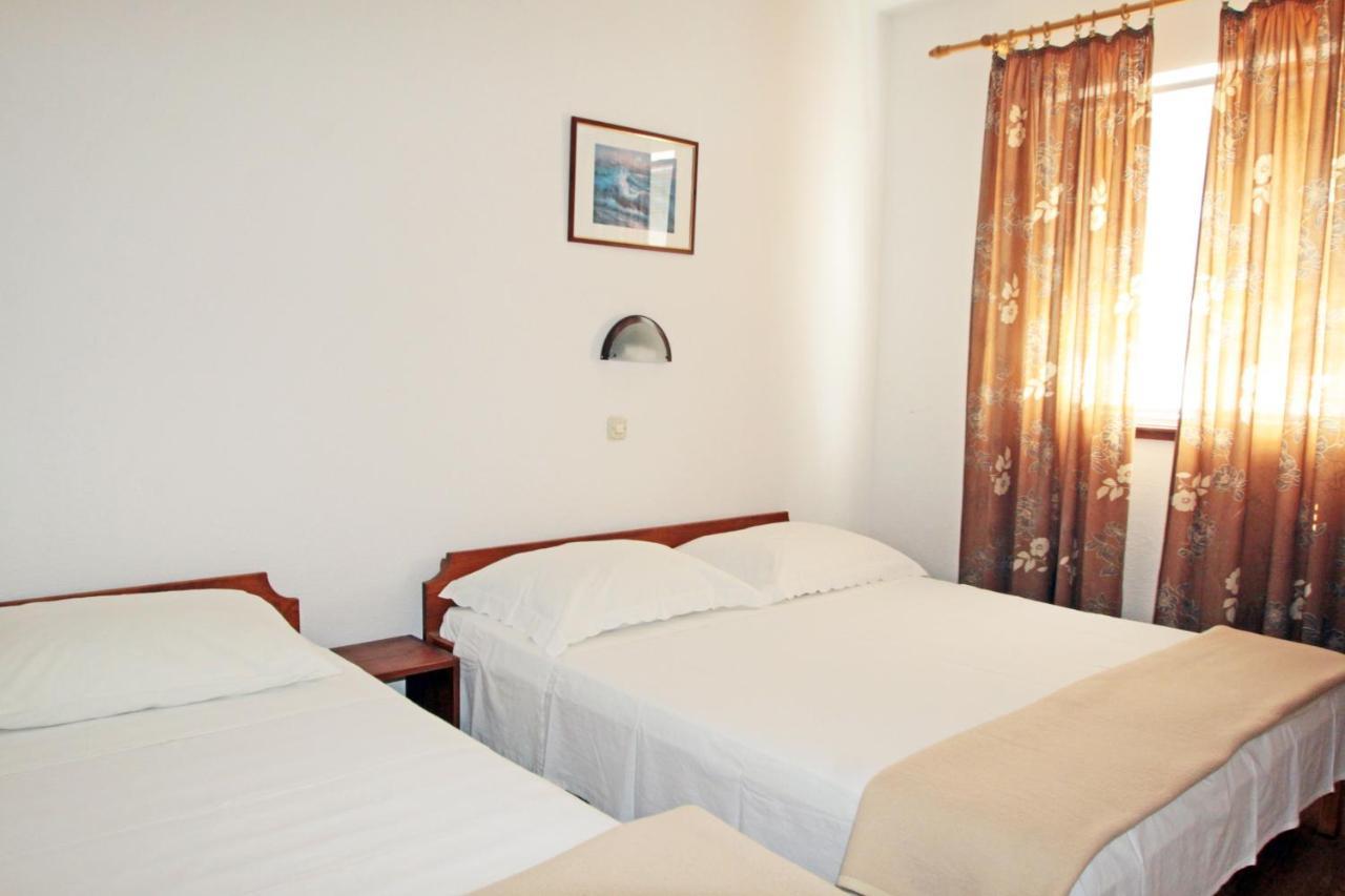 Apartments By The Sea Vinjerac, Zadar - 5824 Ngoại thất bức ảnh